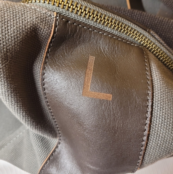 Pottery Barn Large Canvas and Leather Weekender Duffel Bag - Picture 13 of 16